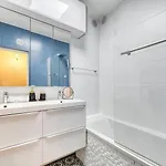 Morningstar 8th Floor Elegance باريس