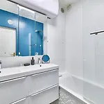 Morningstar 8th Floor Elegance شقة باريس