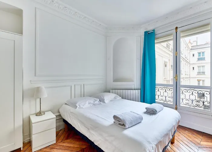 Morningstar 8th Floor Elegance Parigi